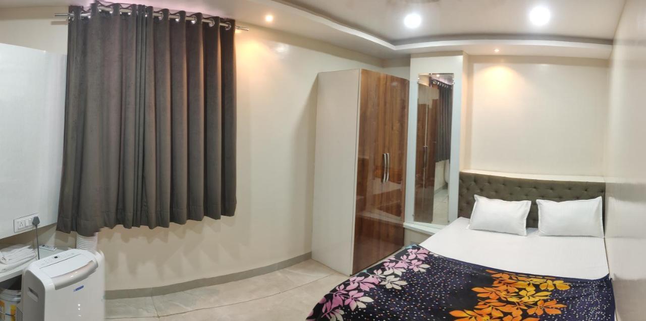 Hotel Rb Palace Indore Zewnętrze zdjęcie